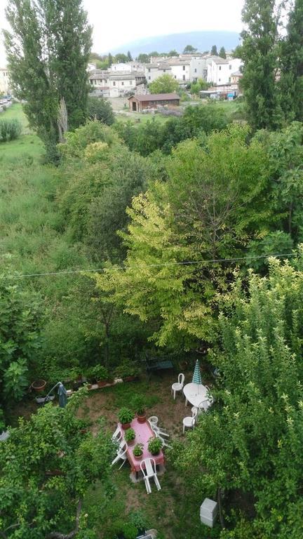 Il Giardino Del Gallo Foligno Zimmer foto